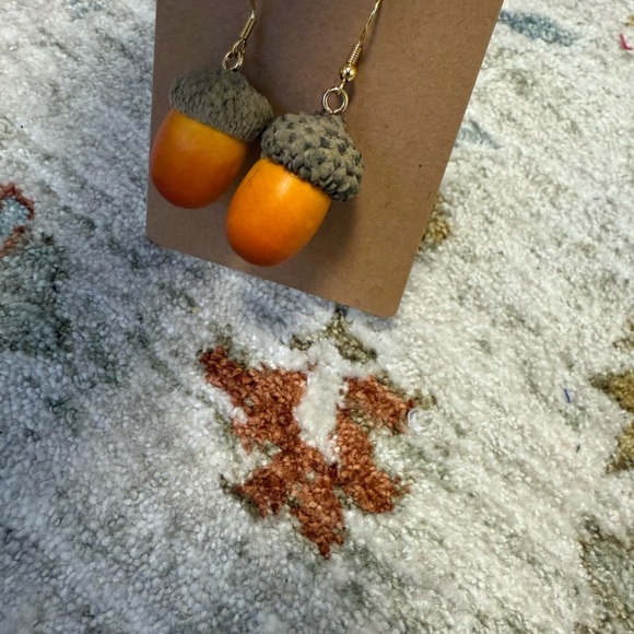 Cute Fall Inspired Orange Acorn Earrings - Picture 1 of 4